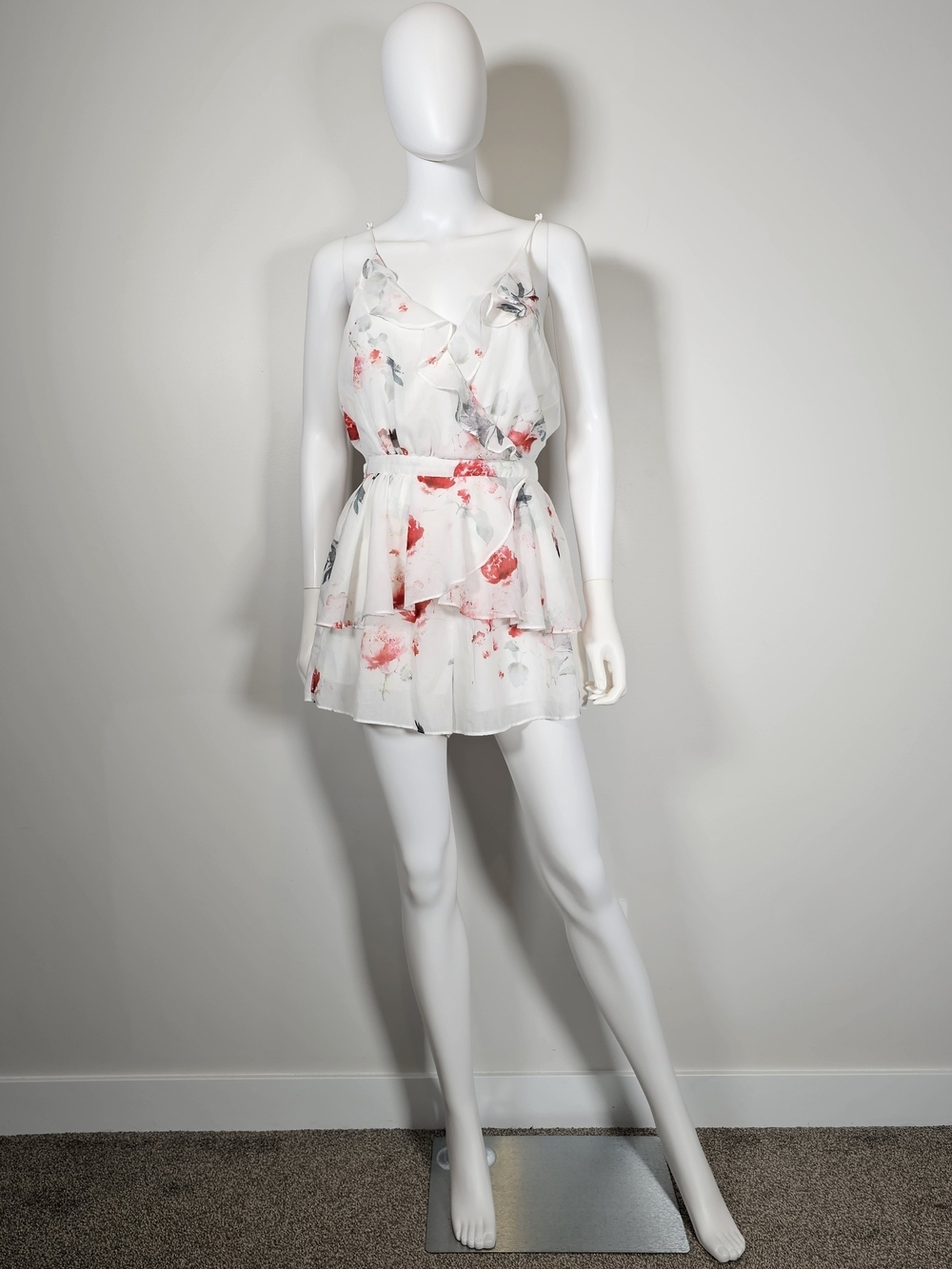 The Jetset Diaries White Tassle Floral Ruffle Romper Sz 8